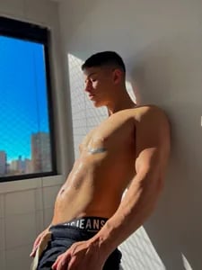 livesexr.com caroalvaro profile on OnlyFans in gay category