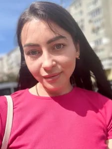 livesexr.com cherry001 profile on OnlyFans in ukraine category