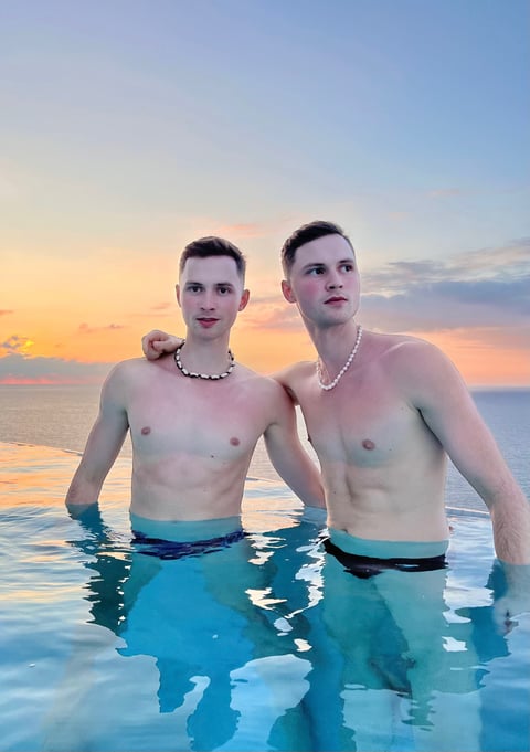 livesexr.com czechgaytwins profile on OnlyFans in gay category