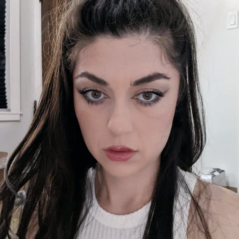 livesexr.com kirachats profile on OnlyFans in twitch-streamers category