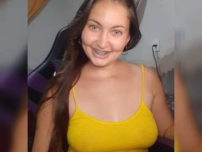 dani123unica Curvy webcam from Brazil